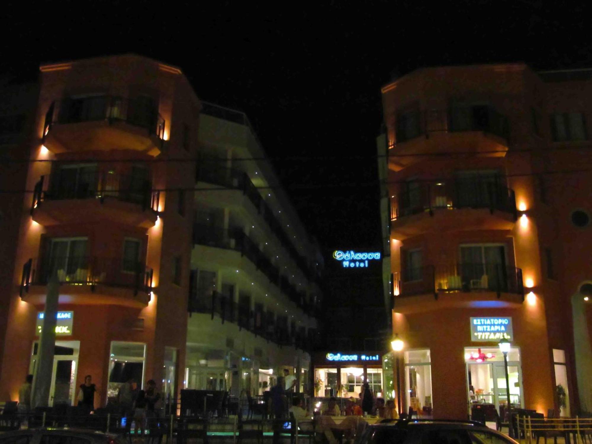 Thalassa Hotel Loutra Edipsou  Exterior foto